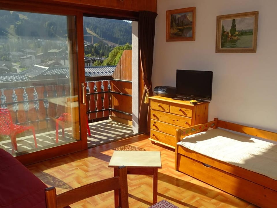Location Studio Les Gets - 4 pers - Centre, parking, au calme - FR-1-802-77 Apartment in Les Gets