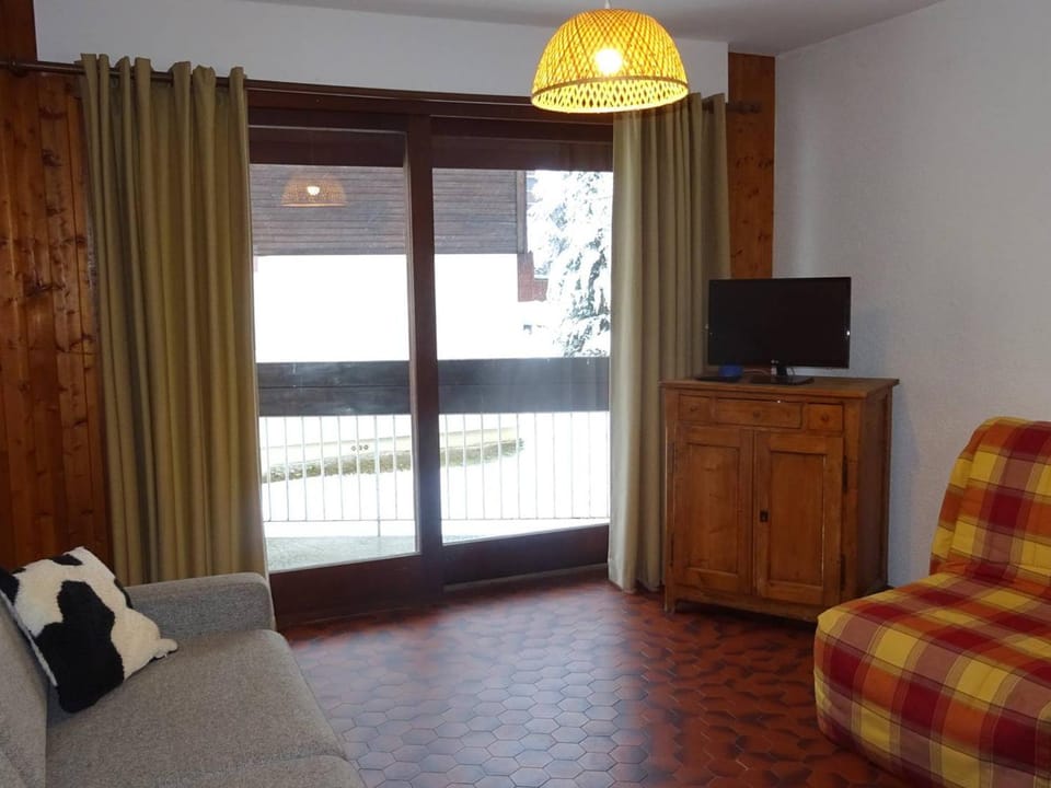 Charmant T2 lumineux pour 5 pers, 300m des commerces, avec balcon et box à skis - Les Gets - FR-1-802-81 Apartment in Les Gets