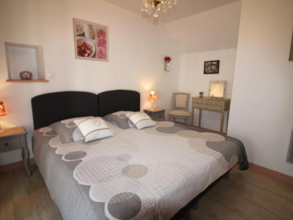 Charmante maison normande avec Wi-Fi, proche Haras du Pin - FR-1-497-217 House in Normandy