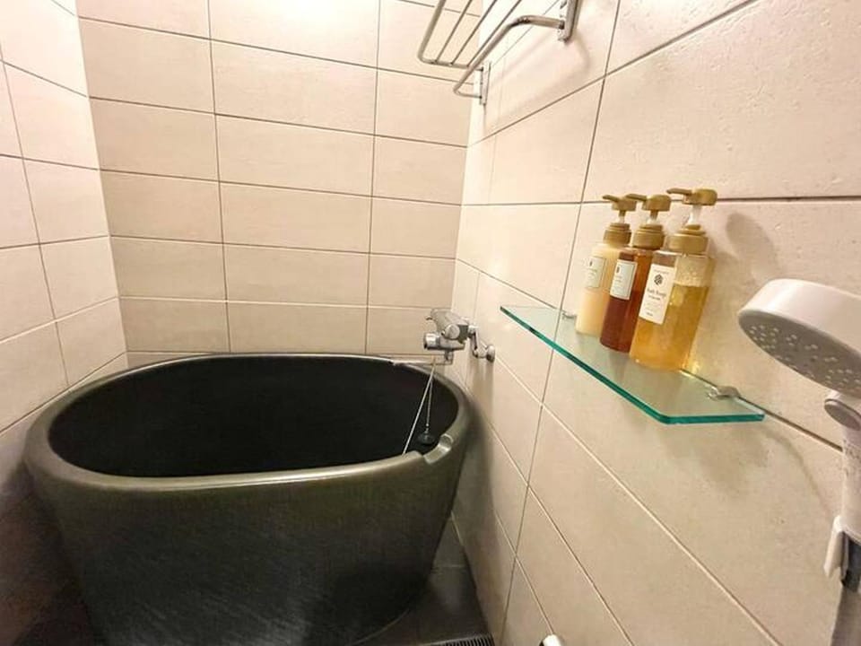 Healing Kuromon 102 癒し黒門本館 102 Apartment in Osaka