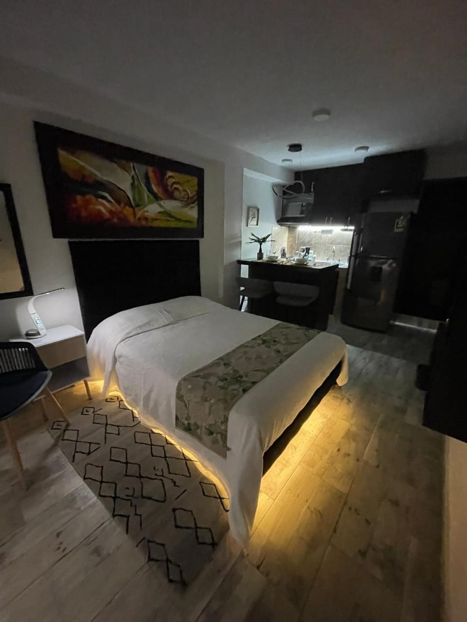 Pretty & Modern Private Studio 202 Apartment in Cali
