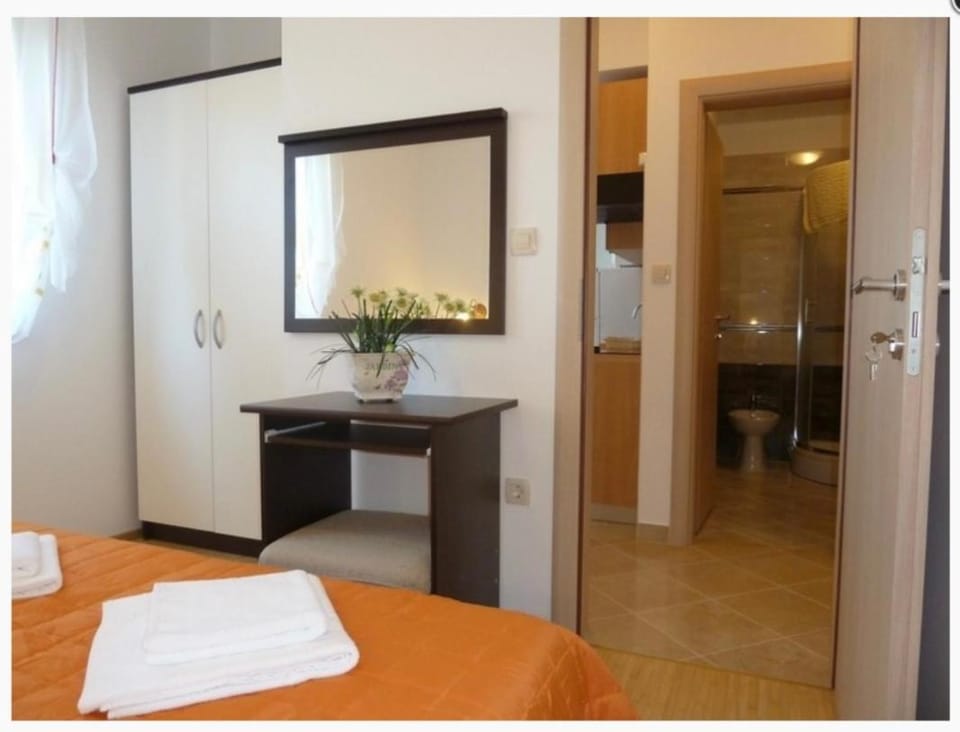Apartment Bungalo with garden and private park place 6 persons Apartment in Šibenik-Knin County, Croatia