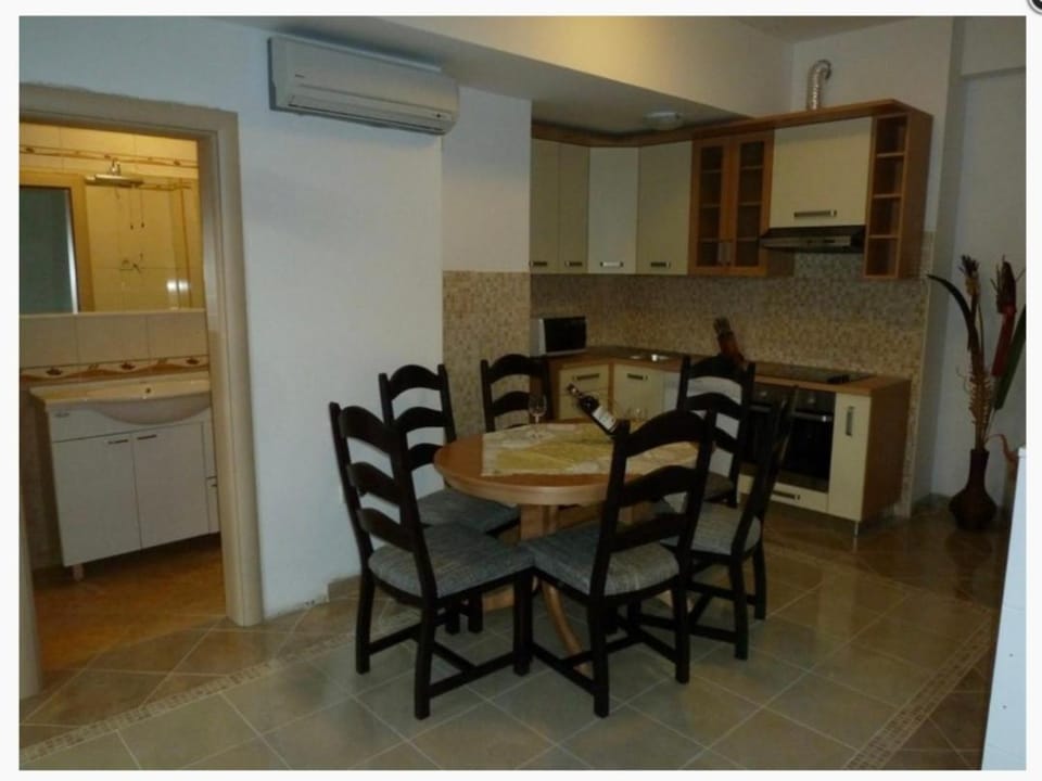 Apartment Bungalo with garden and private park place 6 persons Apartment in Šibenik-Knin County, Croatia