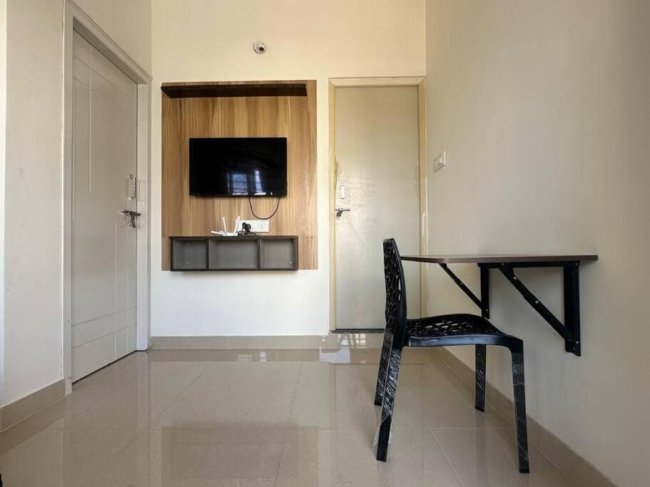 Compact 1Bhk in Haralur Near HSR Ground floor 002 Apartment in Bengaluru