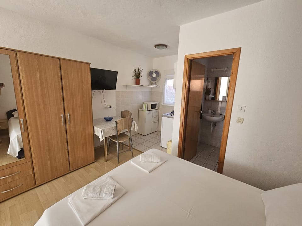 Jarmila Apartment in Šibenik-Knin County, Croatia