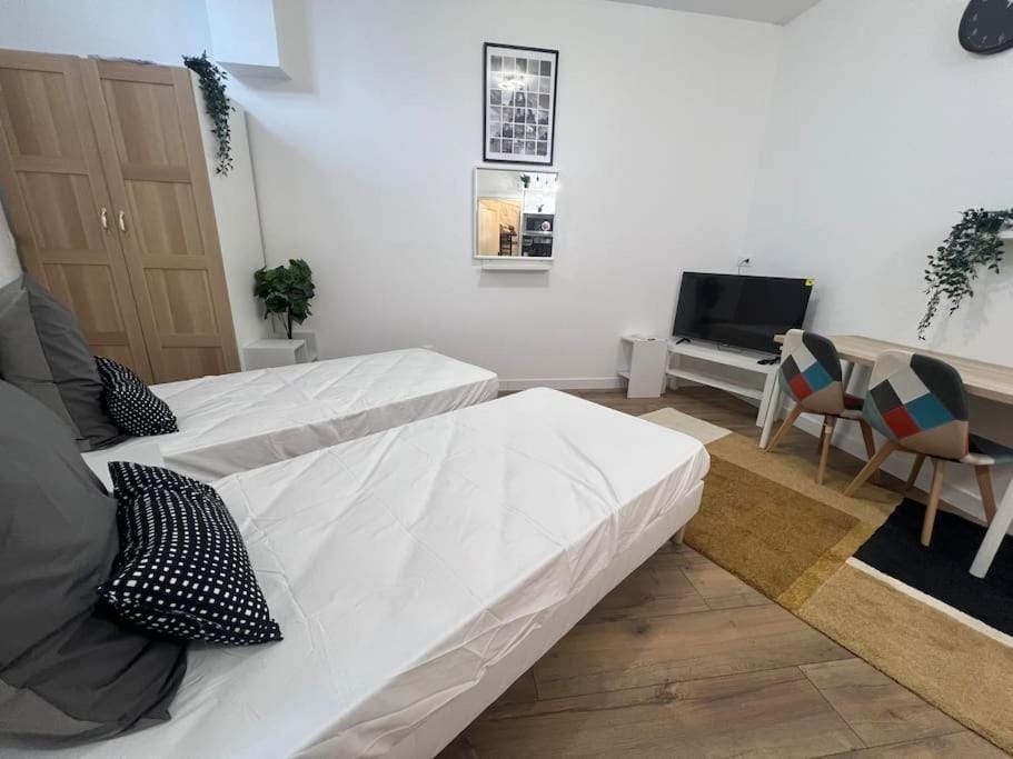 Studio proche du stade de France Apartment in Saint-Denis, France