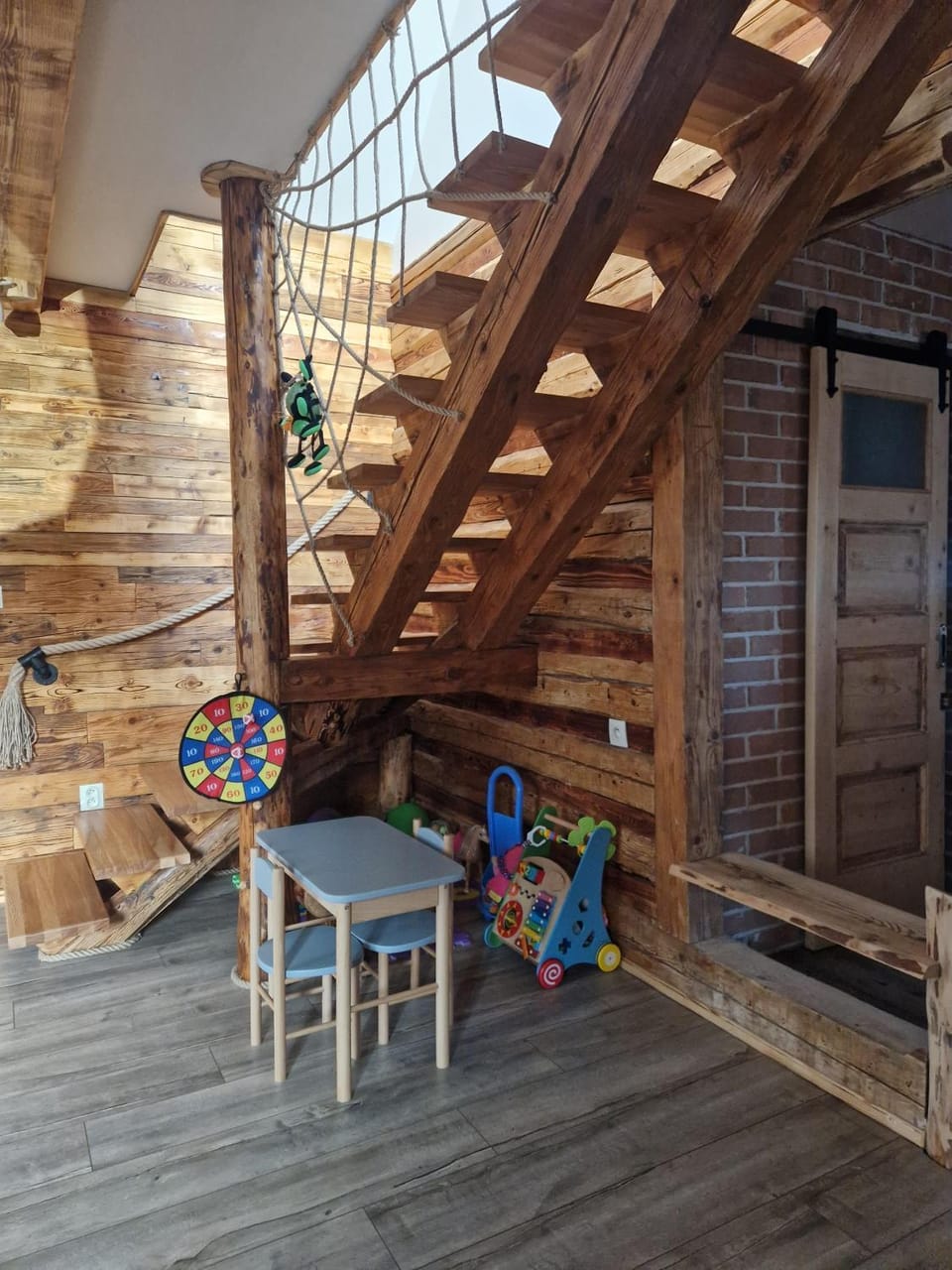 Kids's club