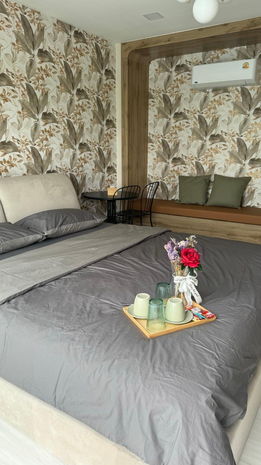 ดาด้าพูลวิลล่า Bed and Breakfast in Laos