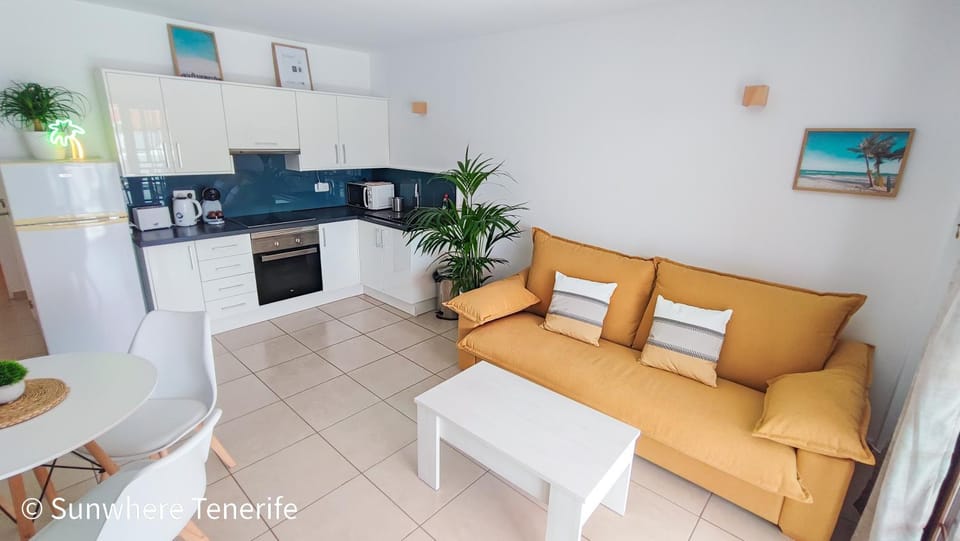 Living room, Seating area, oven, stove