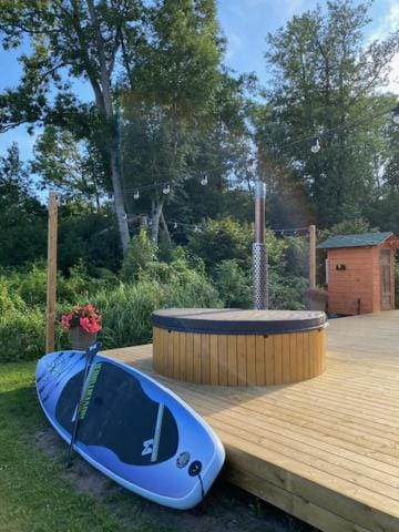 Pihla Rannamaja sauna ja kümblustünniga Chalet in Estonia