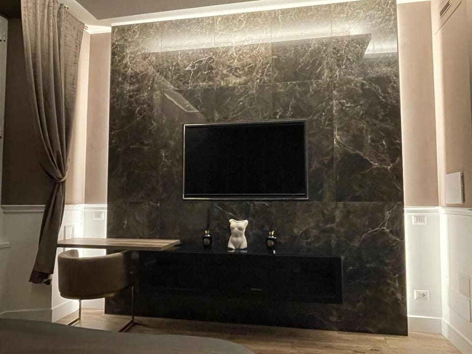 TV and multimedia, Bedroom