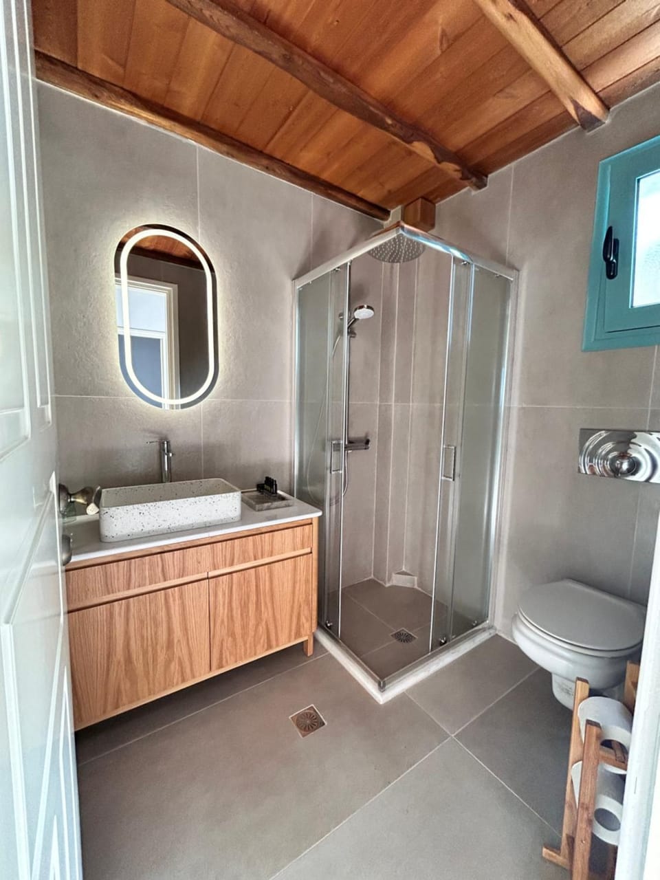 Shower, Bathroom