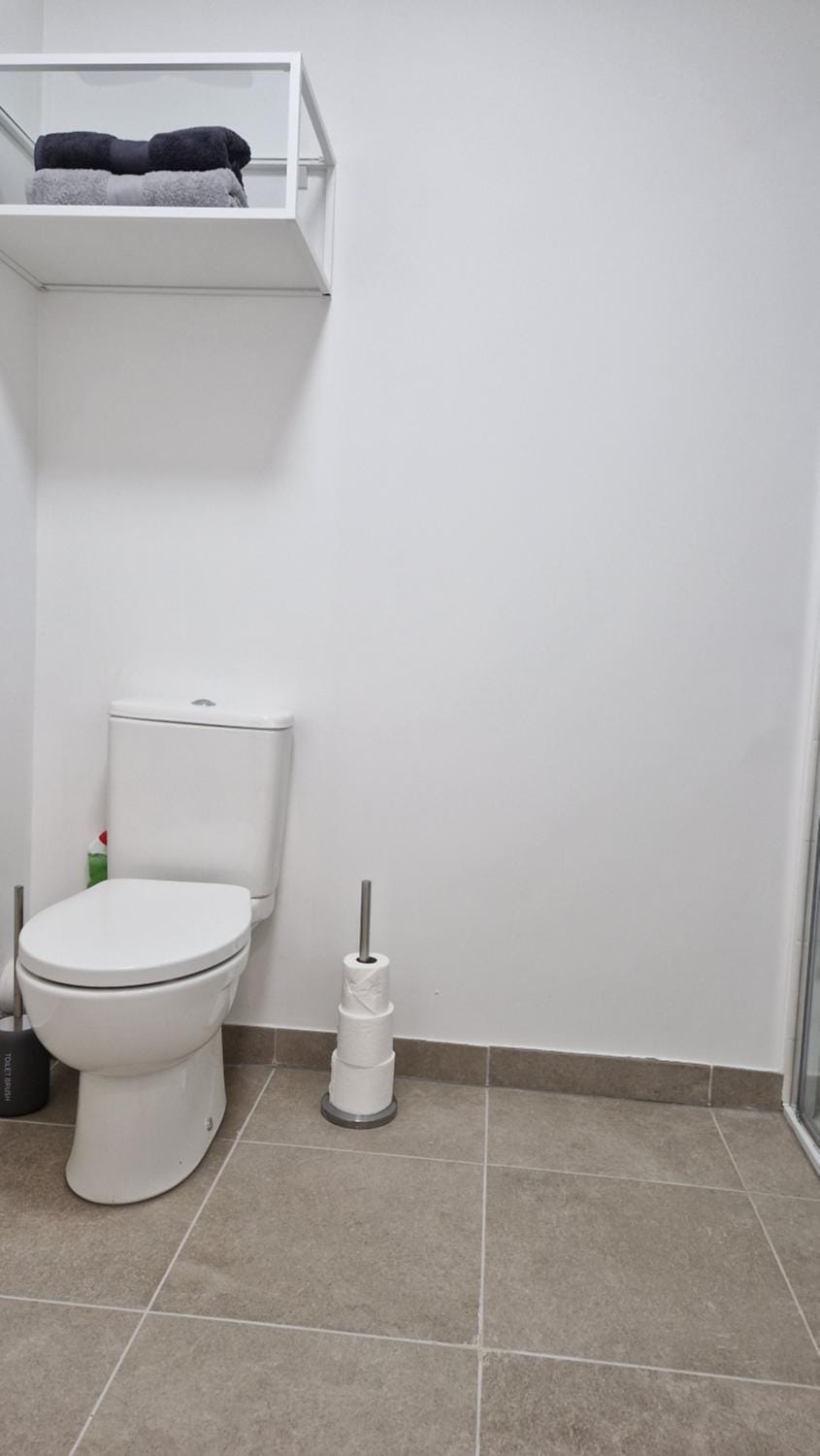 Toilet, Bathroom