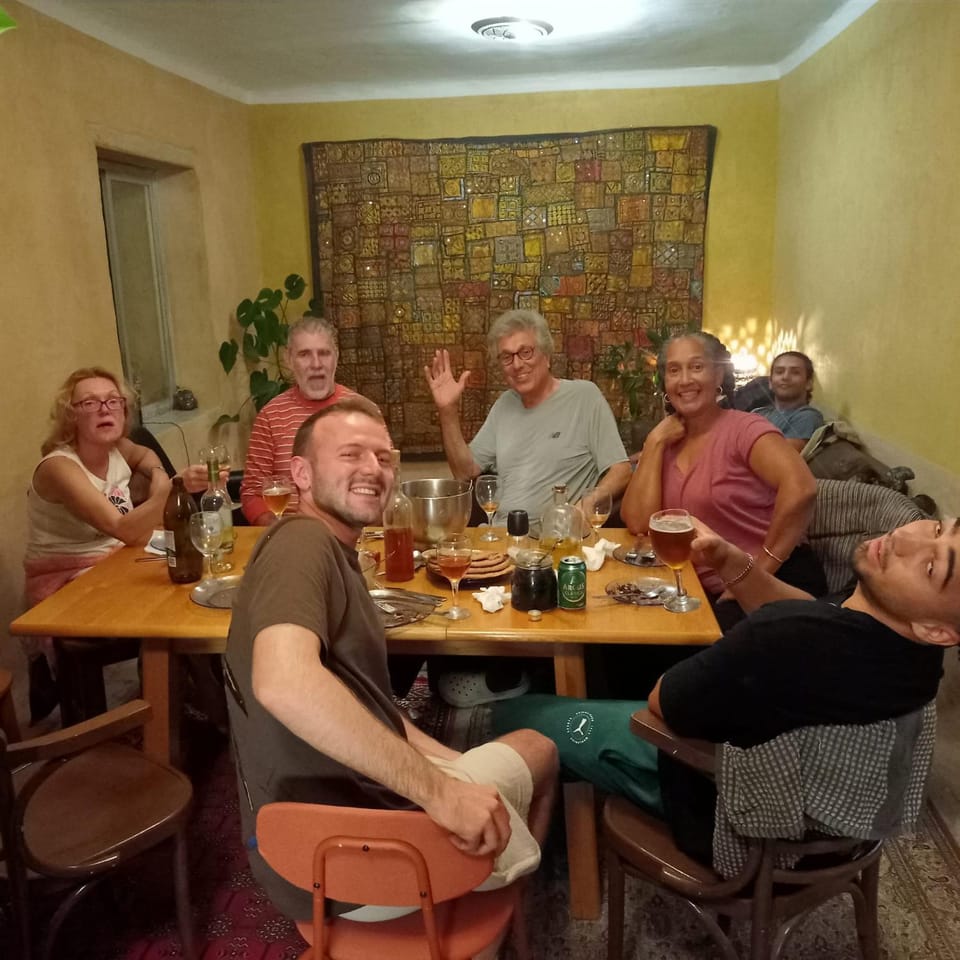 People, Food and drinks, Food, Drinks, group of guests