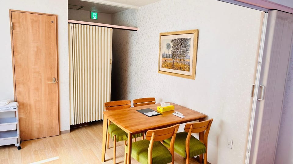 ゲストハウスROOASiS常磐町301 Inn in Japan