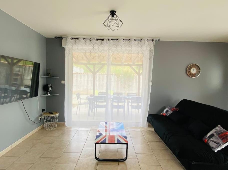 TV and multimedia, Living room