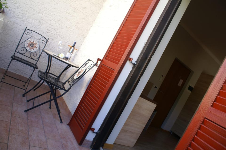 Balcony/Terrace, Balcony/Terrace