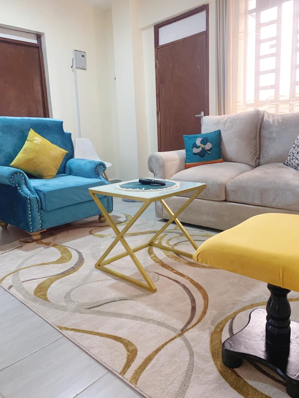 Living room, Seating area