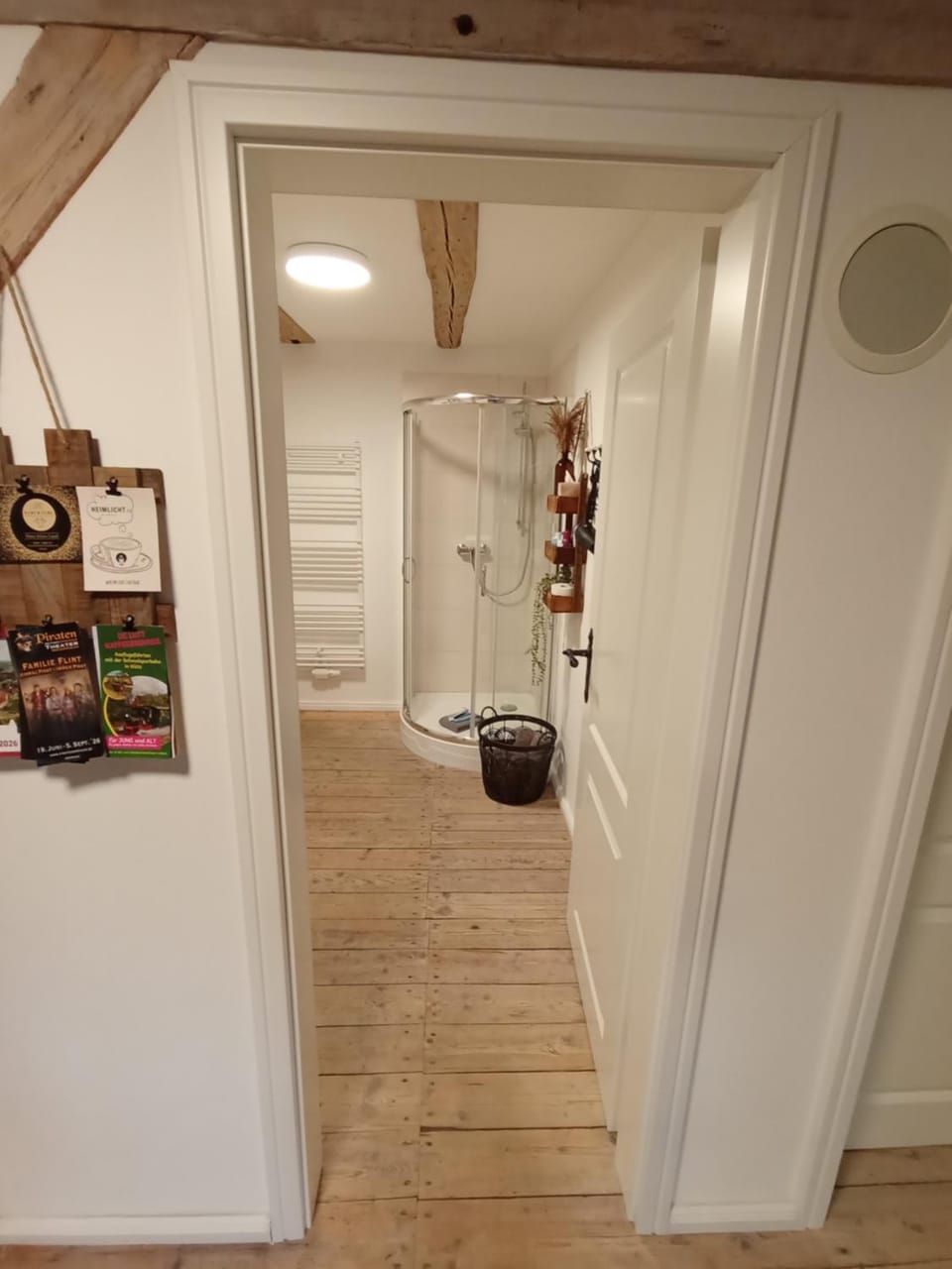 Shower, Bathroom, heating
