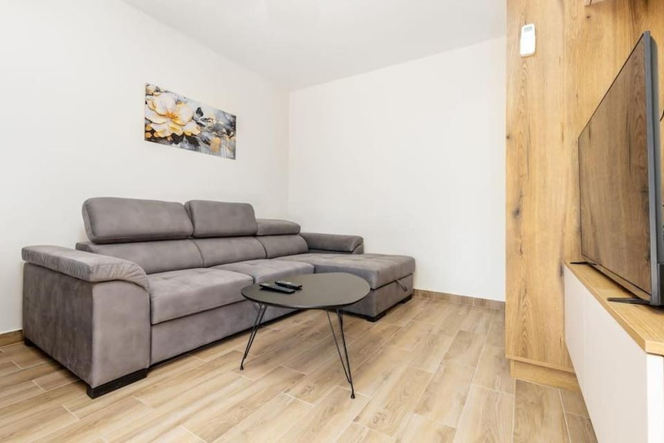 Perfect Little Place - Igalo Apartment in Dubrovnik-Neretva County