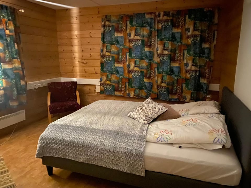 Sentrum overnatting-Kjøllefjord Bed and Breakfast in Troms Og Finnmark