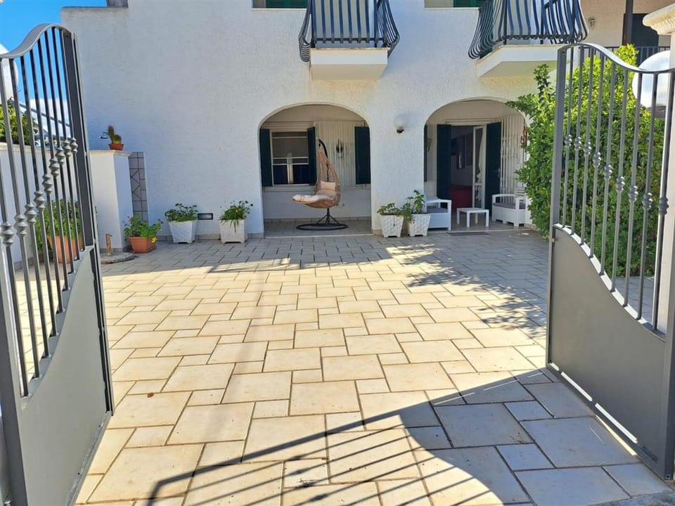 Property building, Patio