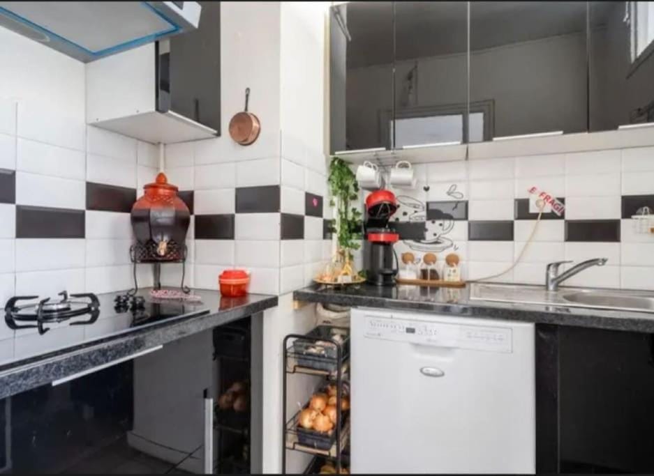 Appartement aux portes de Paris Apartment in Île-de-France