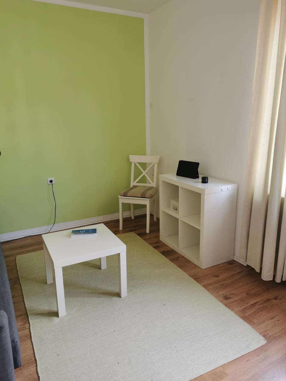 Photo of the whole room