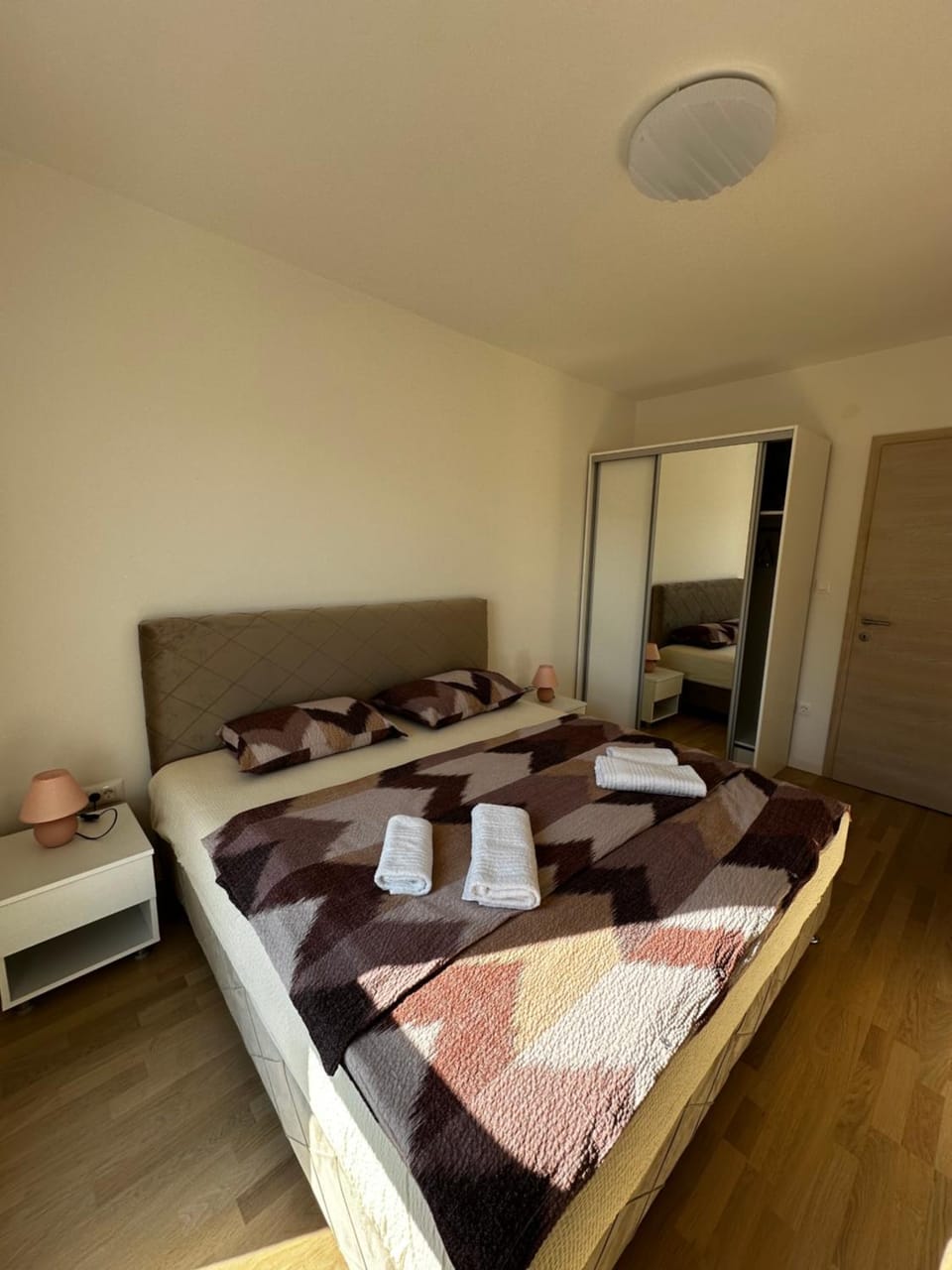 Bed, Photo of the whole room, Bedroom, towels, wardrobe