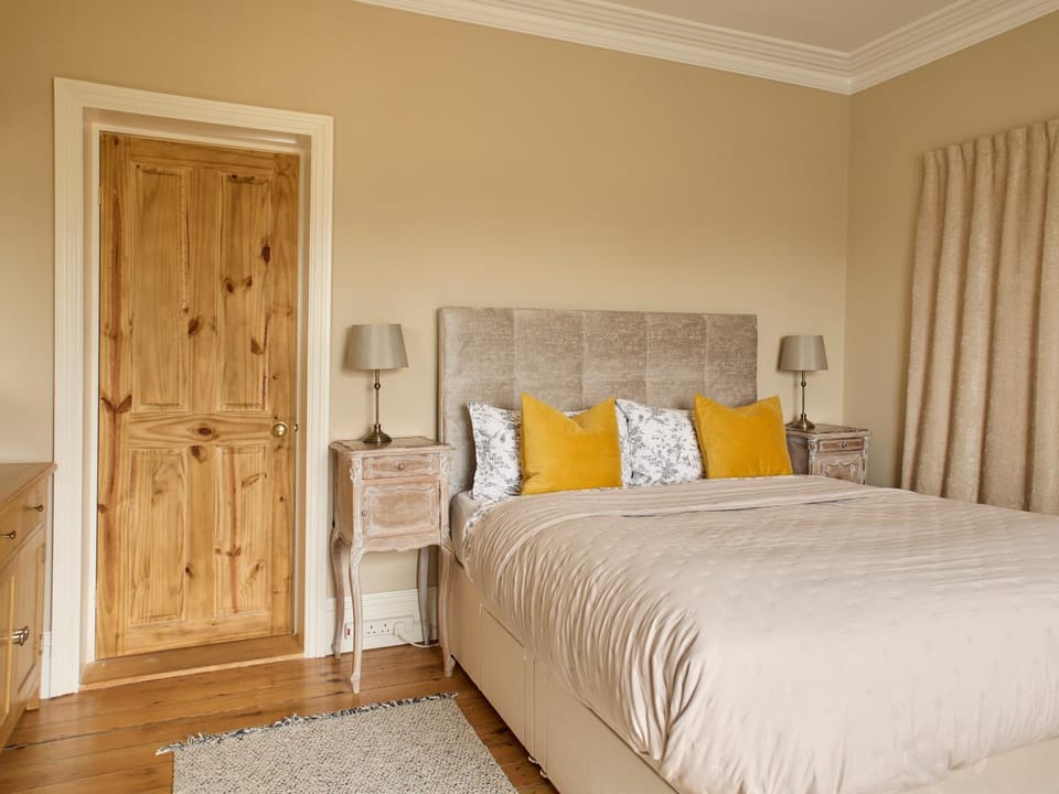 The Old School House Vacation rental in Bristol