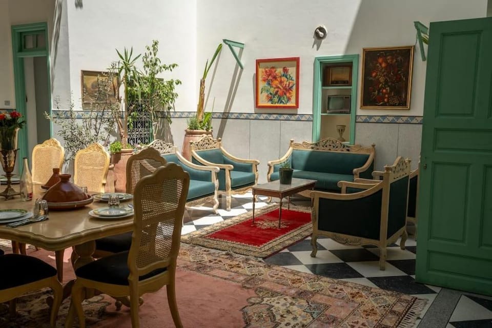 Charming Medina Riad 8 rooms with pool - Riad INN Medina Villa in Marrakesh