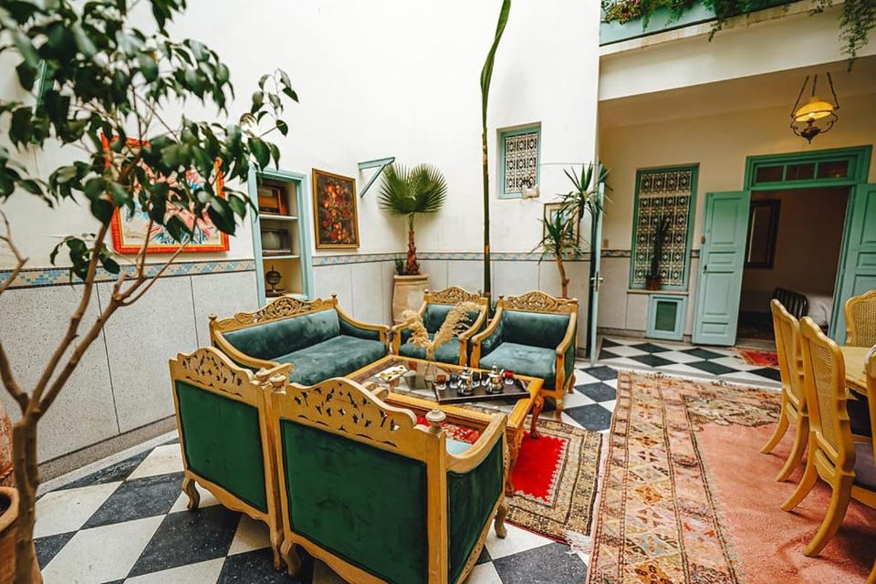 Charming Medina Riad 8 rooms with pool - Riad INN Medina Villa in Marrakesh