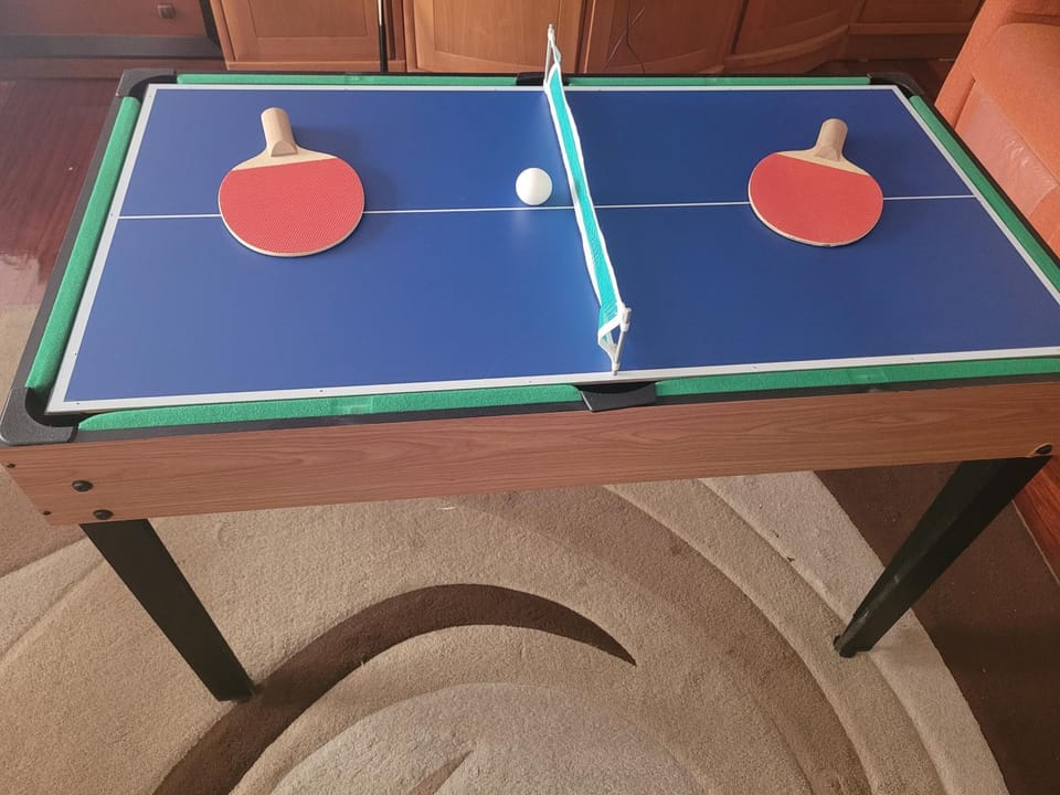 Table tennis