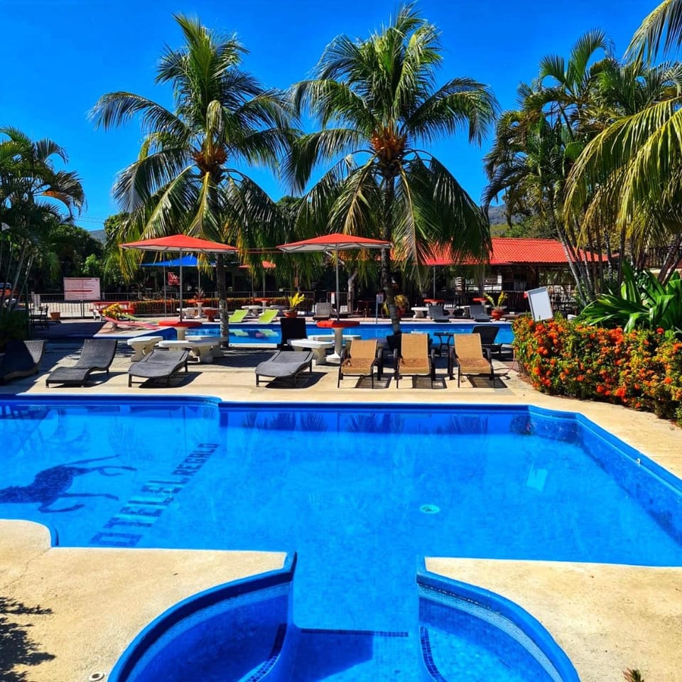 Hotel El Regalo Hotel in Guanacaste Province
