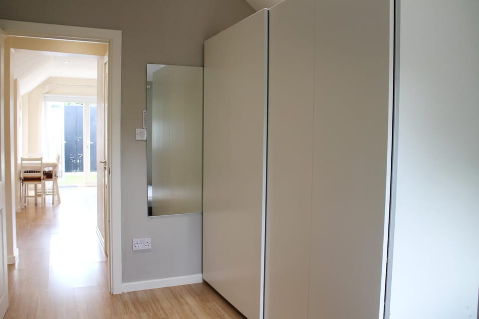 Bed, Bedroom, wardrobe