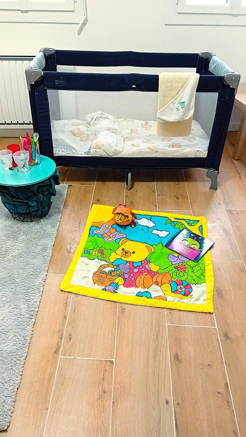 Children play ground, Bedroom, cot