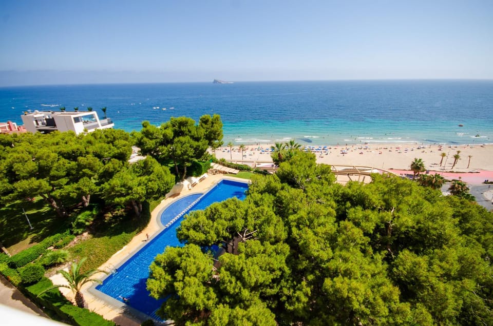 BALCÓN DE PONIENTE Beach Apartment in Benidorm
