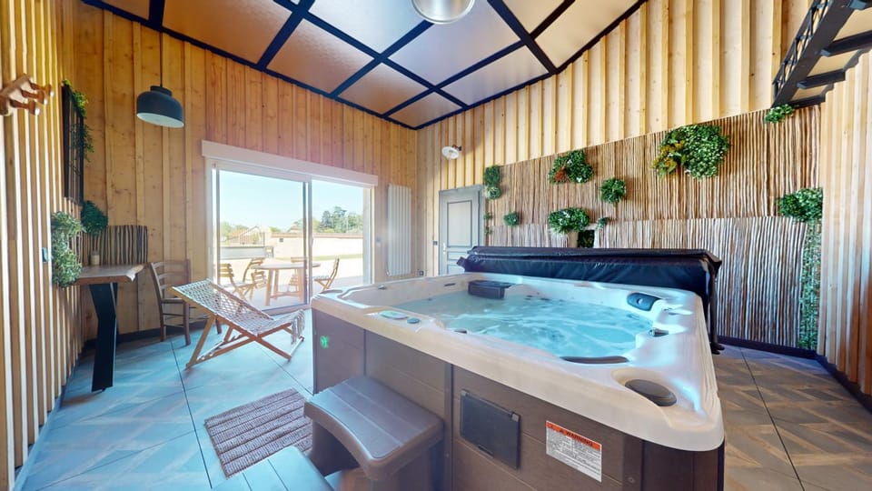 Hot Tub