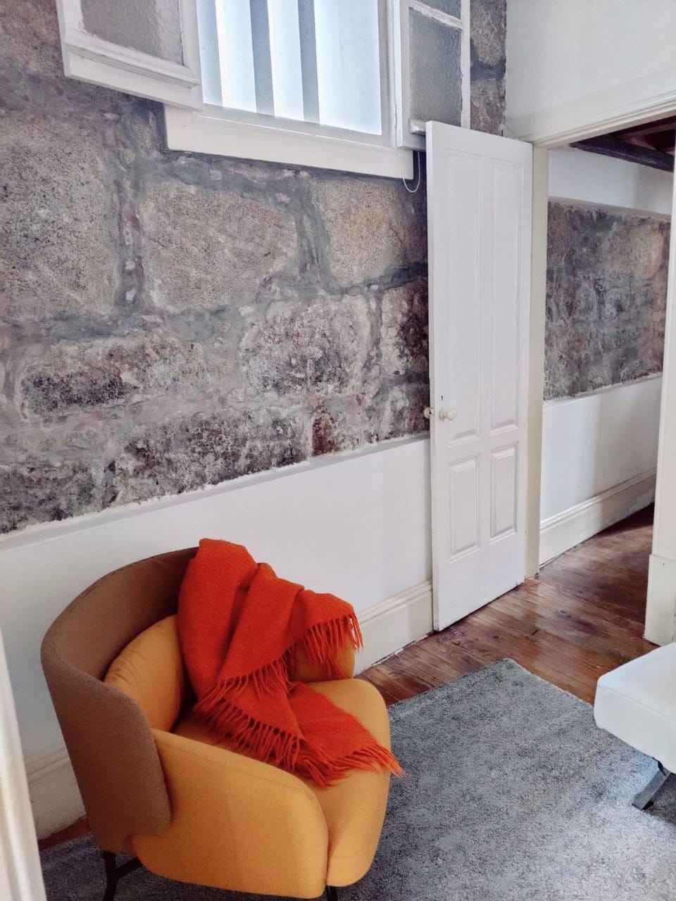 Central Stonehouse with terrace Apartment in Porto