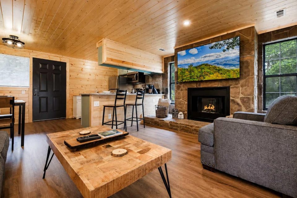 Mountain Views at Dolly's Castle Unit 3 House in Sevier County