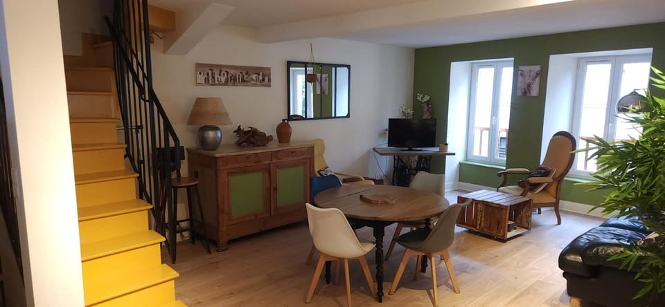 Le Cocon du Cantal House in Auvergne-Rhône-Alpes