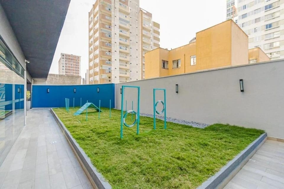 Apto com piscina aquecida e rooftop Apartment in Curitiba