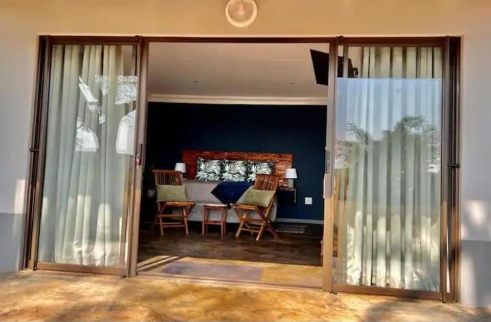 Property building, Patio, Bedroom