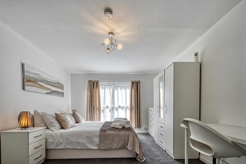 Bed, Bedroom, hair dryier, towels, towels, wardrobe