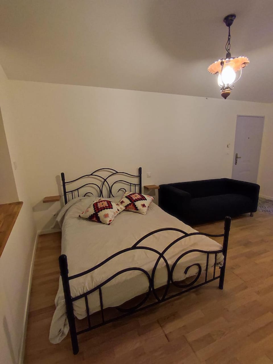 Studio calme à deux pas du lac de Nantua Apartment in Auvergne-Rhône-Alpes
