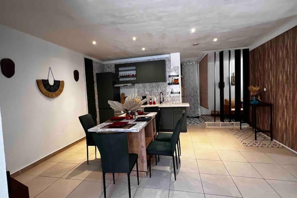 T3 6 couchages grands buffets et plages Apartment in Narbonne