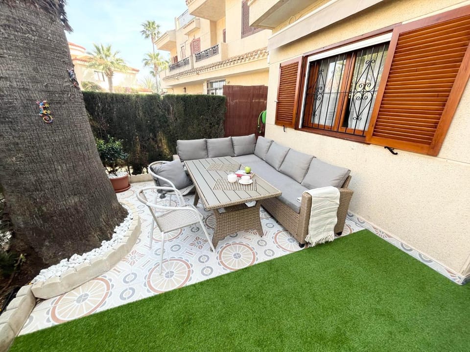 Patio, Balcony/Terrace, Seating area, Garden view