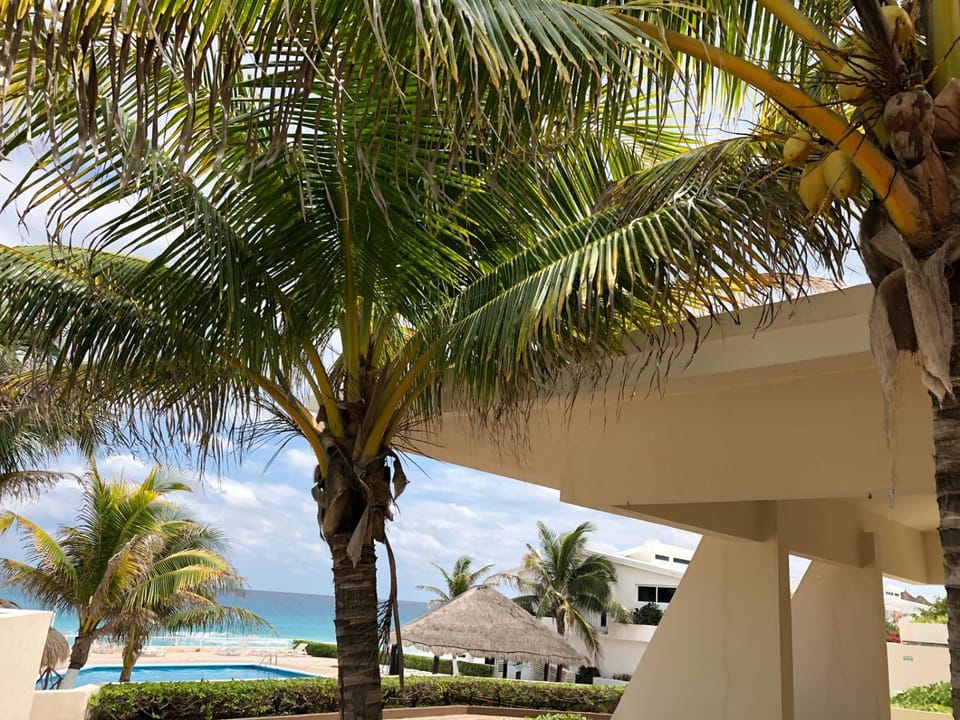 Cancun beach by Brisas Apartment in Cancun