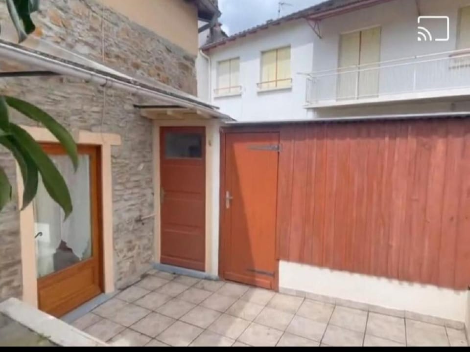 Maison Cantalou House in Auvergne-Rhône-Alpes
