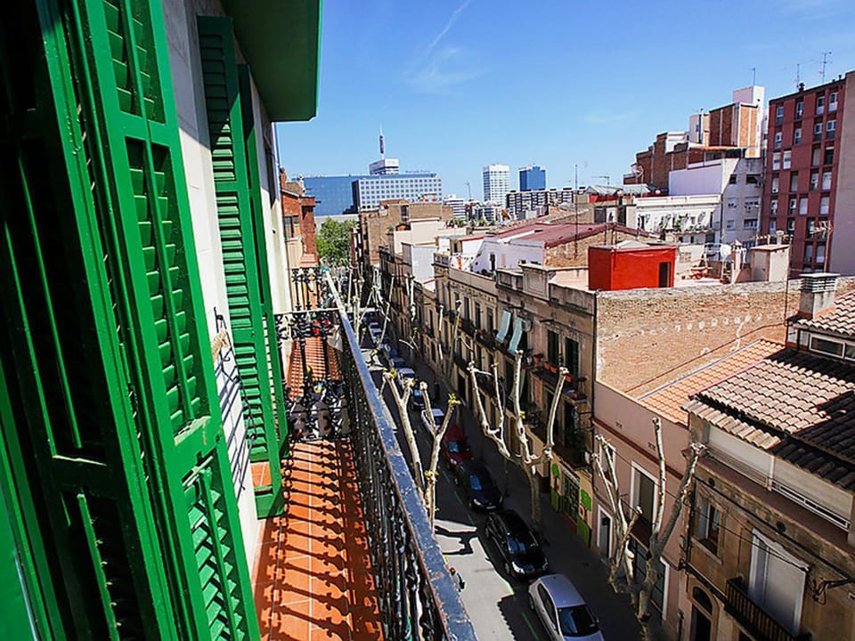 View (from property/room), Balcony/Terrace, Street view